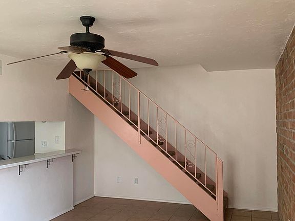 3rd image of 6742 E Calle La Paz