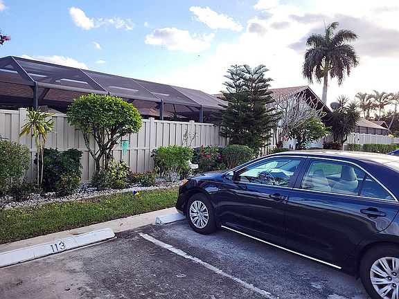 5th image of 9975 Boca Gardens Trl APT B