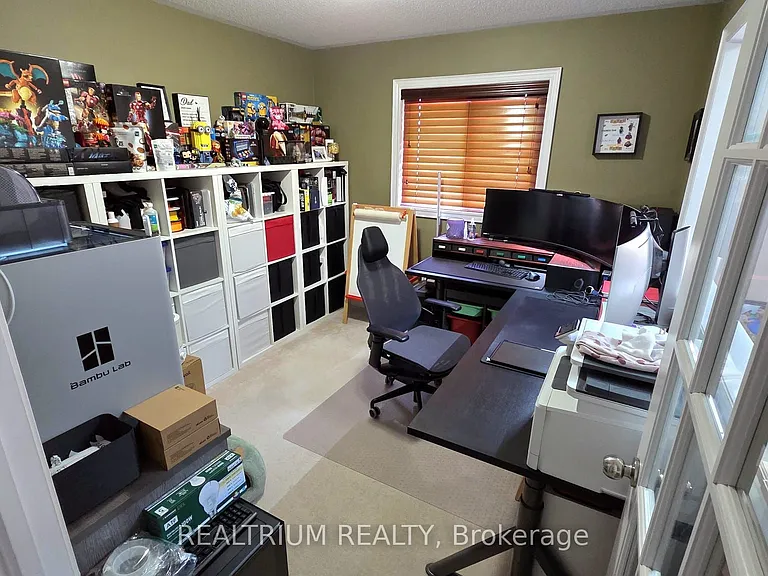 63 Westminster Cir — Photo 12