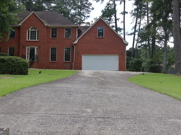 1303 Interlaken Pass, Jonesboro, GA 30238
