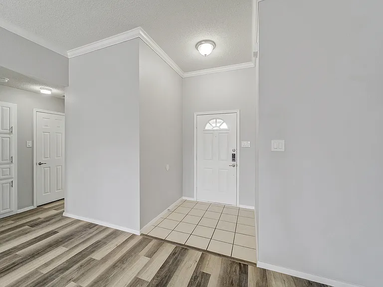 3300 Tommy Hays Dr — Photo 7