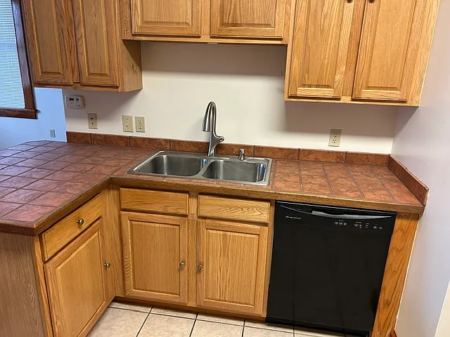 4111 Danneel St #2 — Photo 6