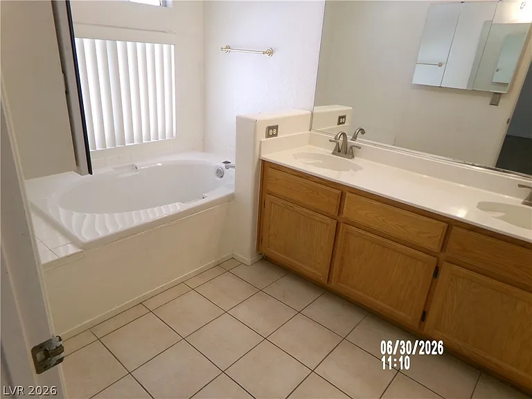 809 Long Branch Dr — Photo 31