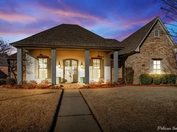 10088 Saint Bernard Dr, Shreveport, LA 71106