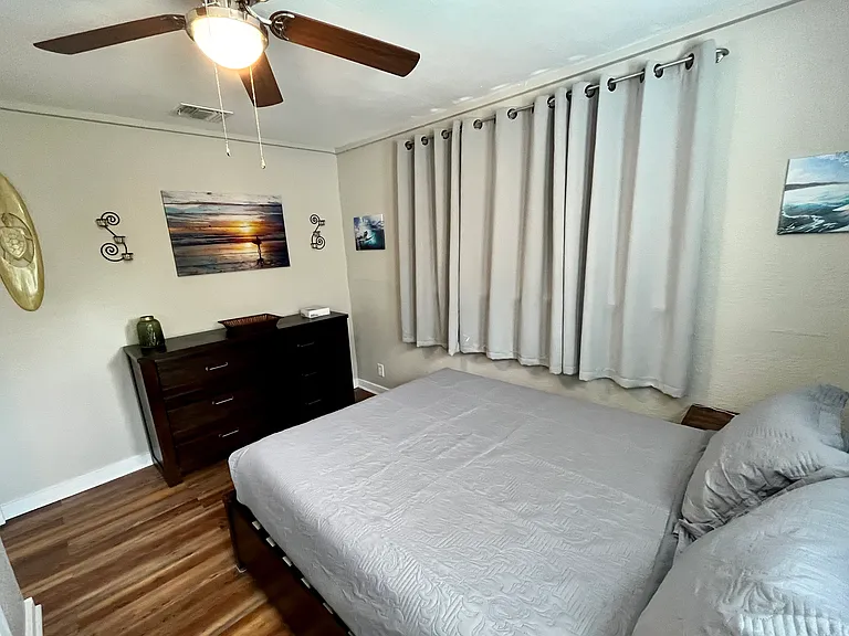 1246 Waverly Ave #201 — Photo 5