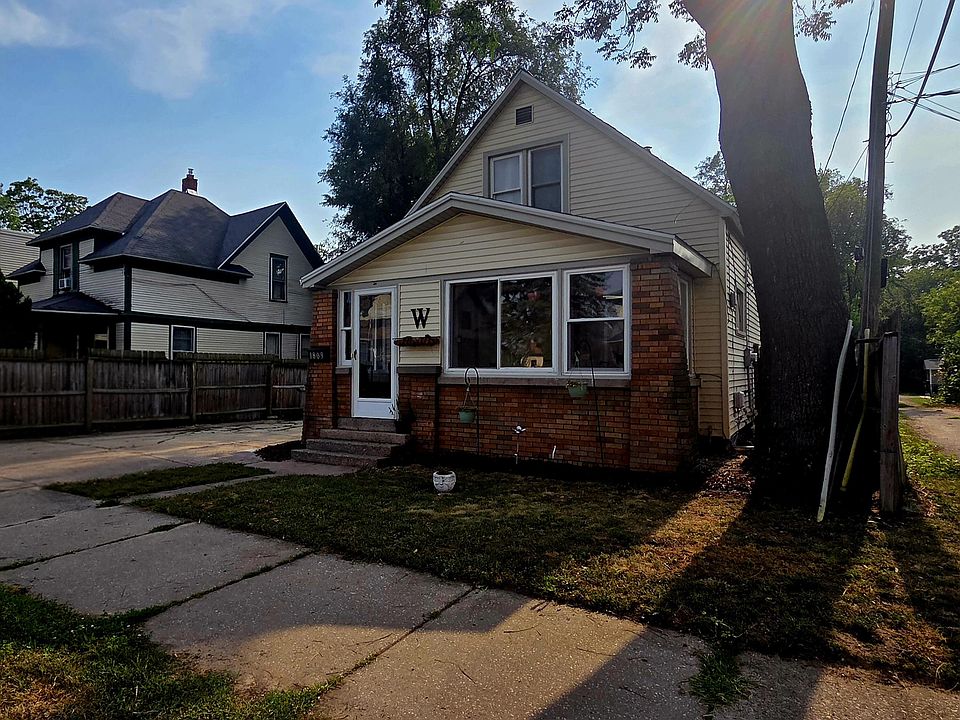 1st image of 1809 Godfrey Ave SW