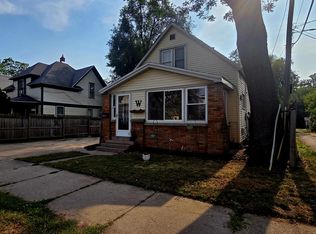 1809 Godfrey Ave SW, Wyoming, MI 49509