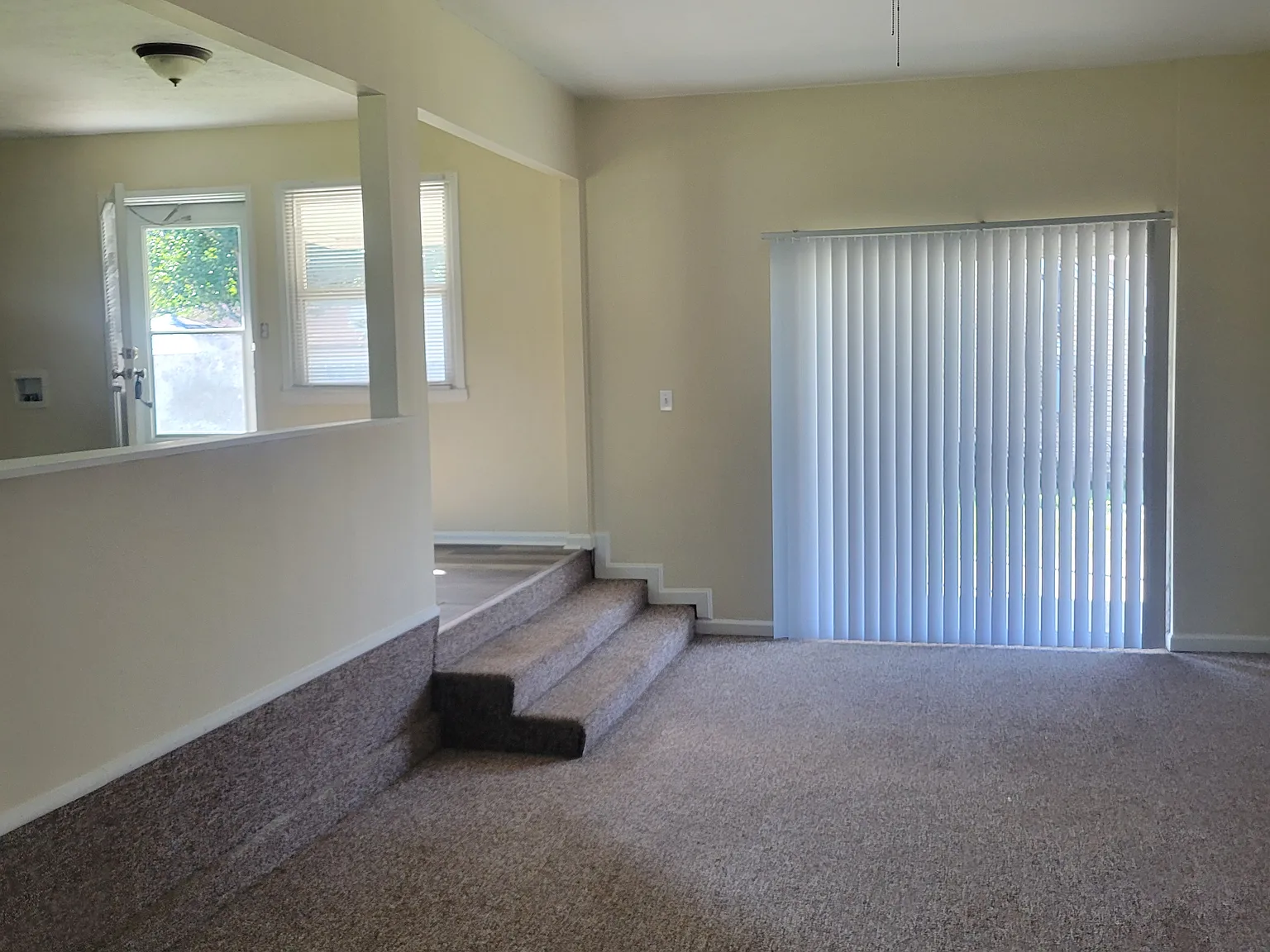 3 bed, 1200 sqft, $1,450 — Photo 3