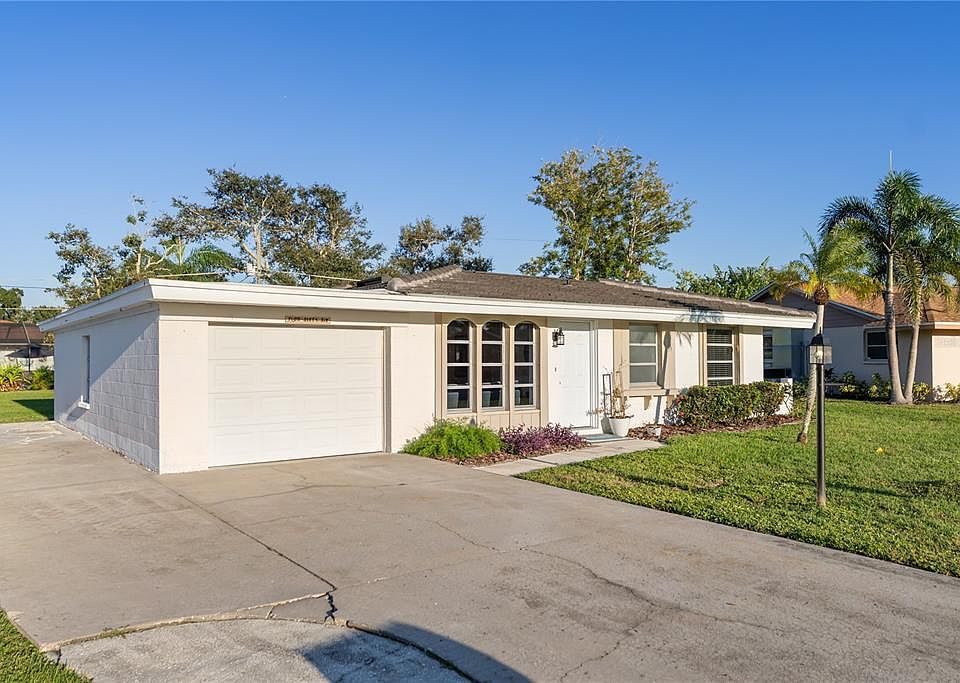1st image of 466 SUNNYSIDE DRIVE