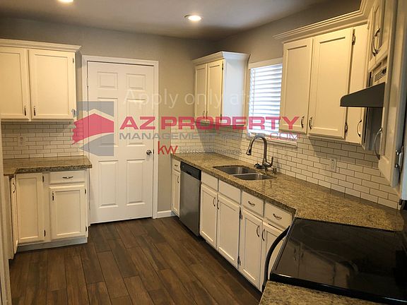 2nd image of 10005 N 66th Ln