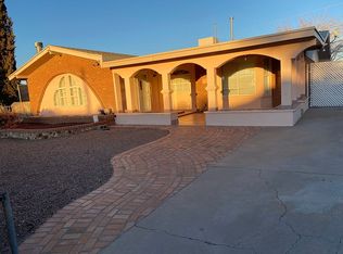 2220 Escarpa Dr, El Paso, TX 79935