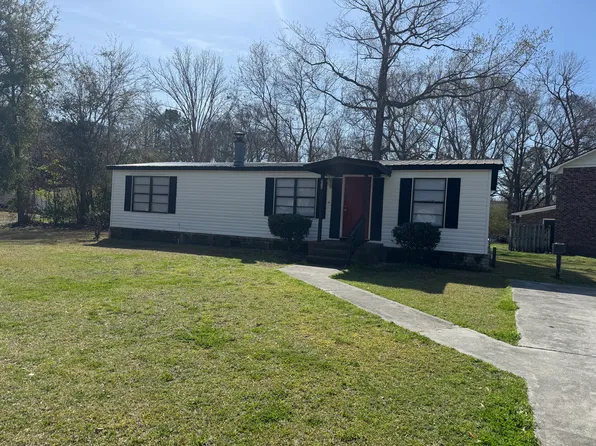 111 Langley Dr, Summerville, SC 29485