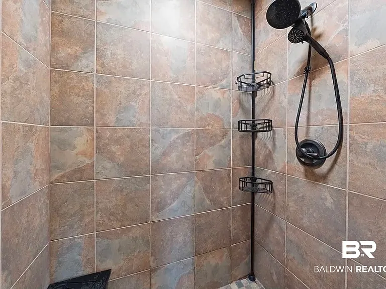 1430 Regency Rd #H202 — Photo 19