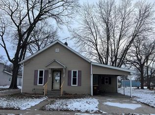 1109 Main St, Erie, IL 61250