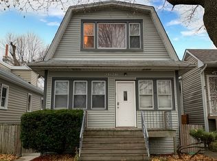 3636 N Osceola Ave #1, Chicago, IL 60634