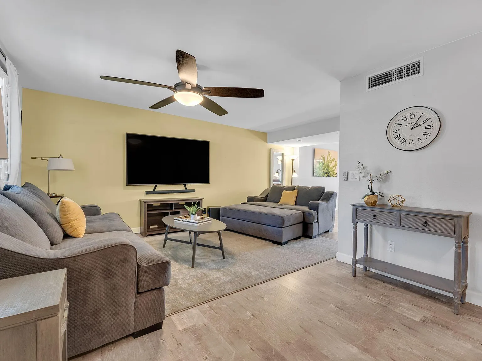 7663 E Montecito Ave — Photo 2