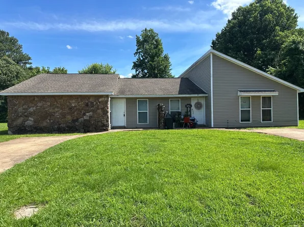 32 Markwest Cv #L, Jackson, TN 38305