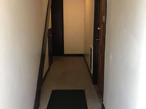 2nd image of 16 Maxon St APT Ld1
