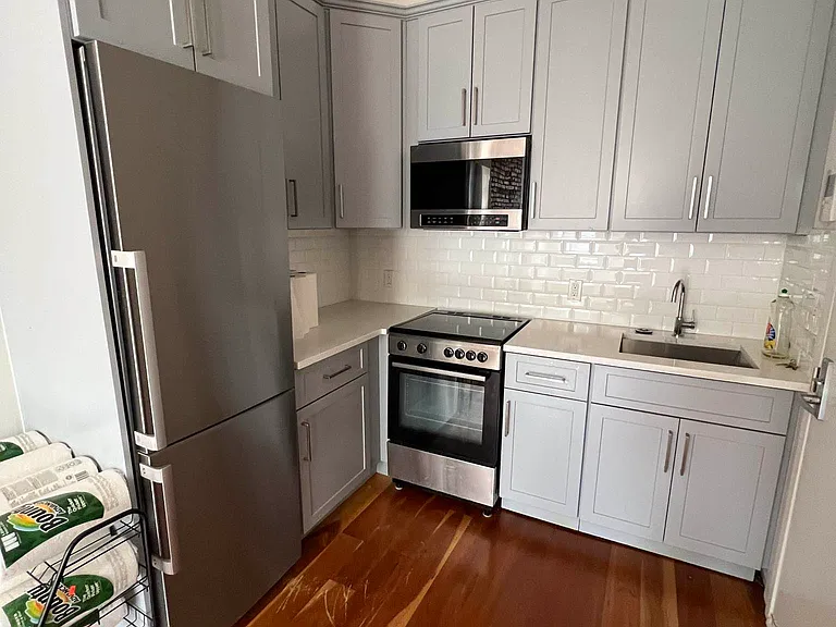 255 W 136th St #4A — Photo 2