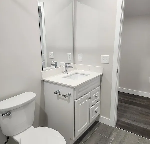 880 Main St #3 — Photo 11