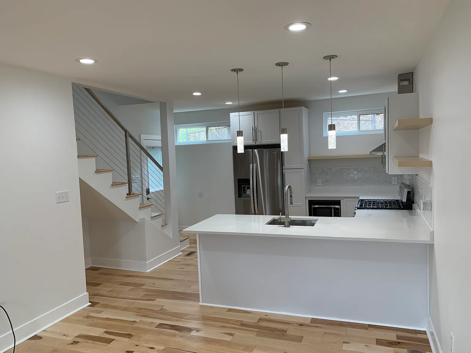 313 Belonda St photo 1