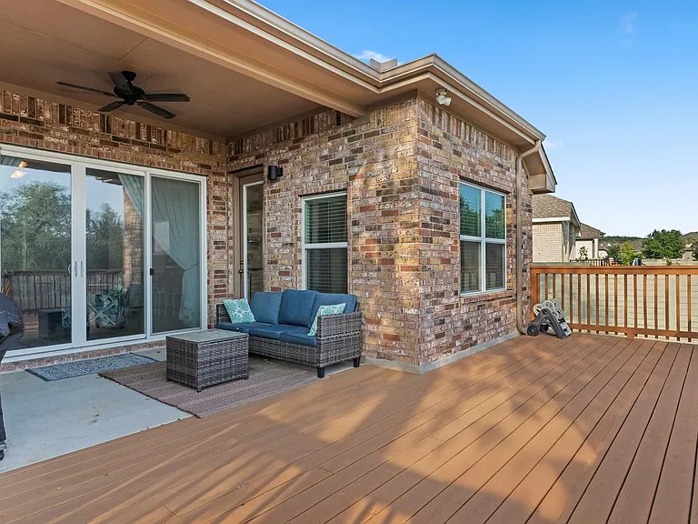 557 Tobacco Pass — Photo 28