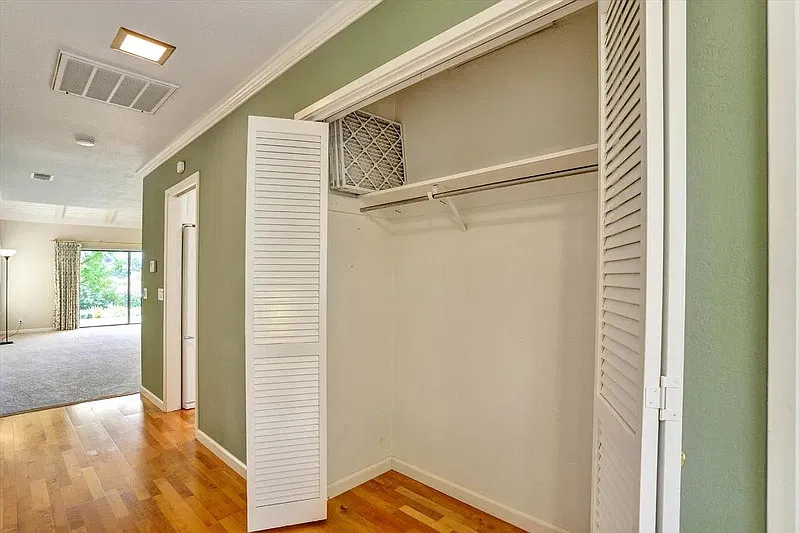 2 bed, 2.0 bath, 1340 sqft, $3,370 — Photo 1