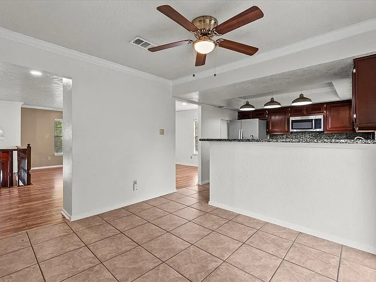 430 W Redway Ln — Photo 19
