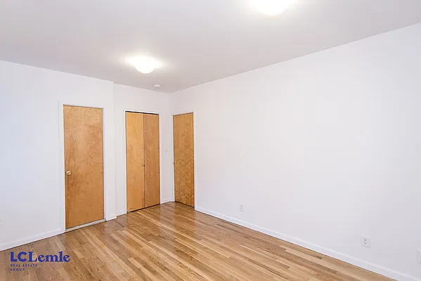 Rented by LC Lemle Real Estate Group | media 16