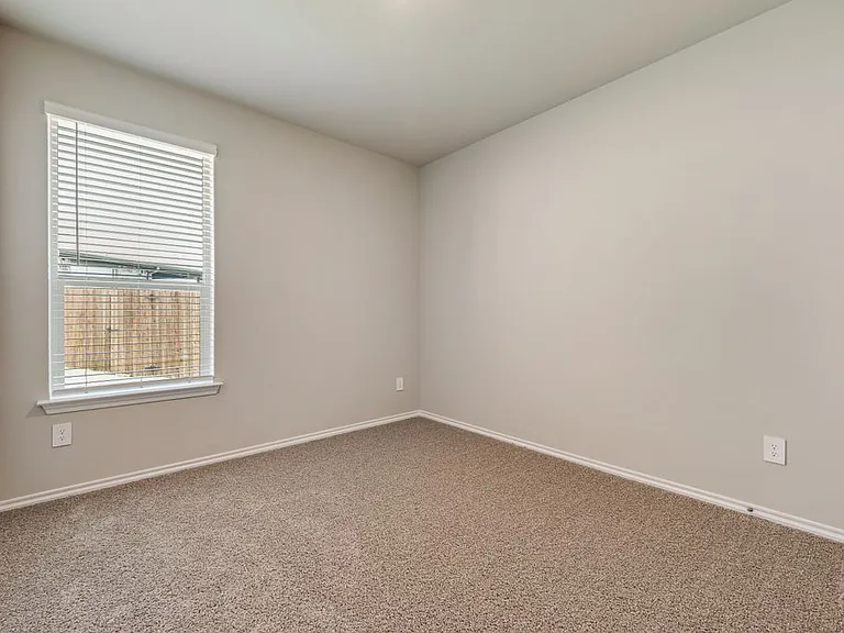752 Rubicon Rd — Photo 8