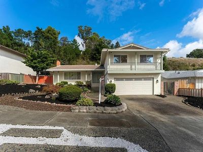 7684 Surrey Ln, Oakland, CA, 94605