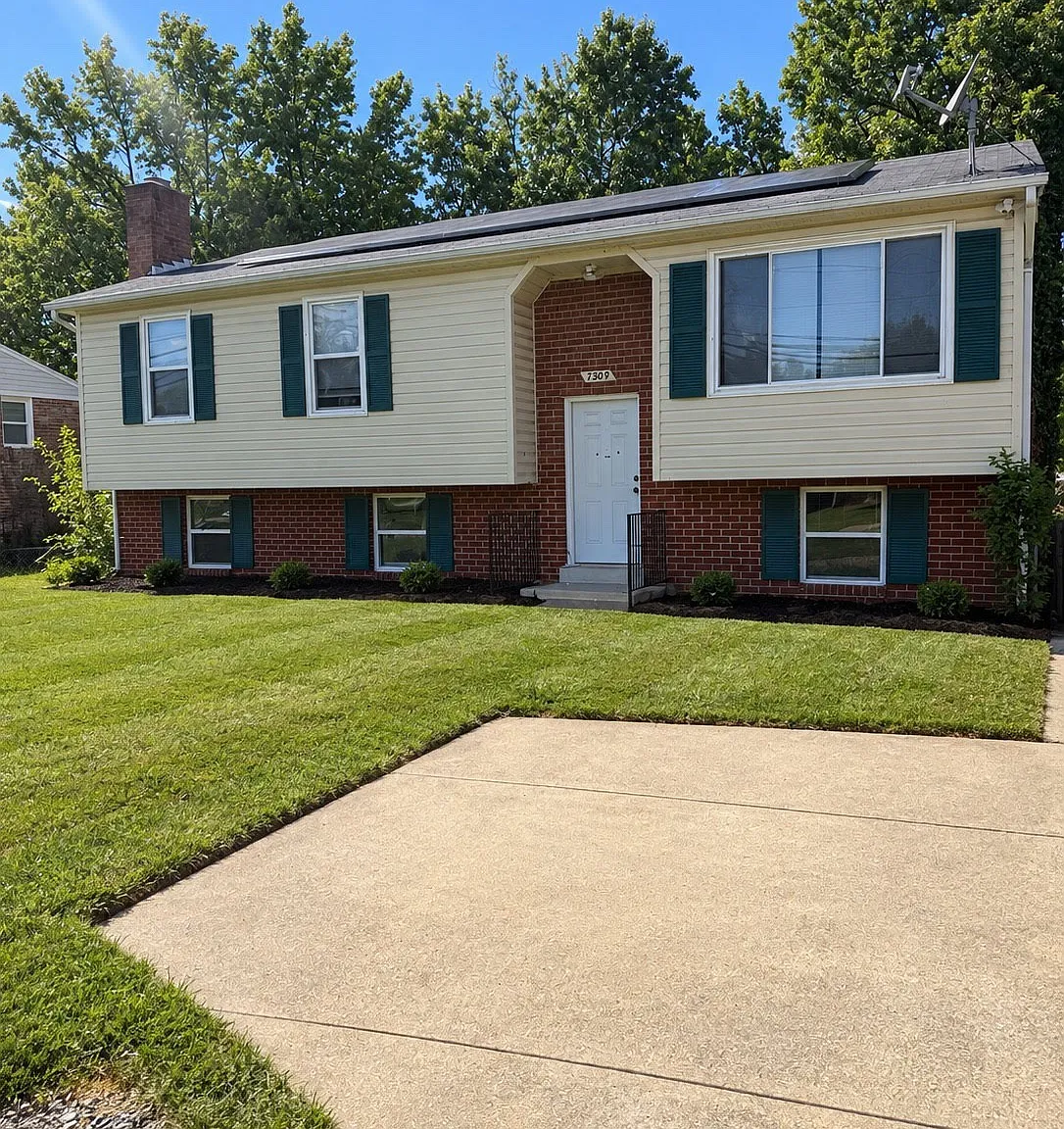 7309 Allentown Rd — Photo 1