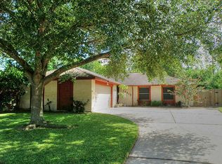 17815 Heritage Colony Ct, Webster, TX 77598
