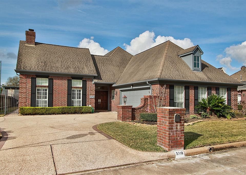 1st image of 5718 Glen Pines Dr