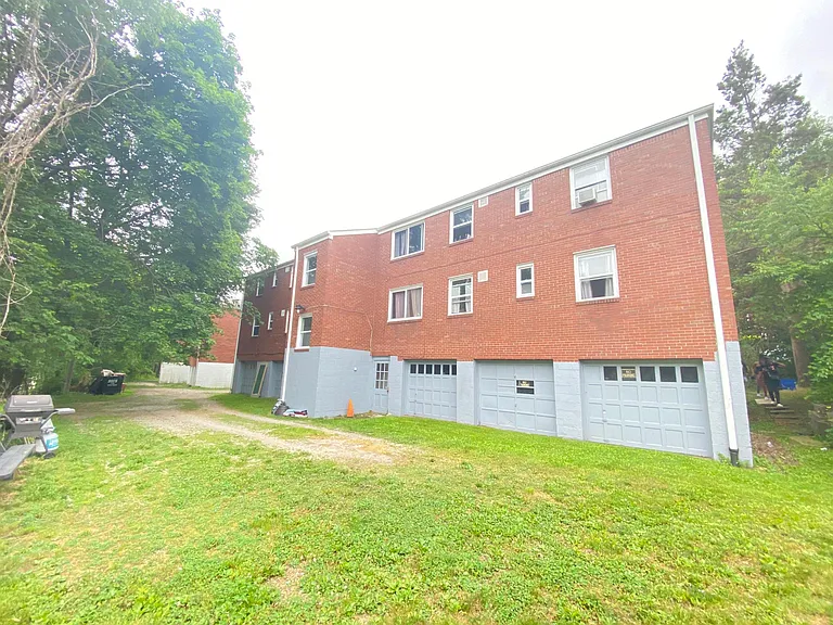 771 Cooke Dr #8 — Photo 8