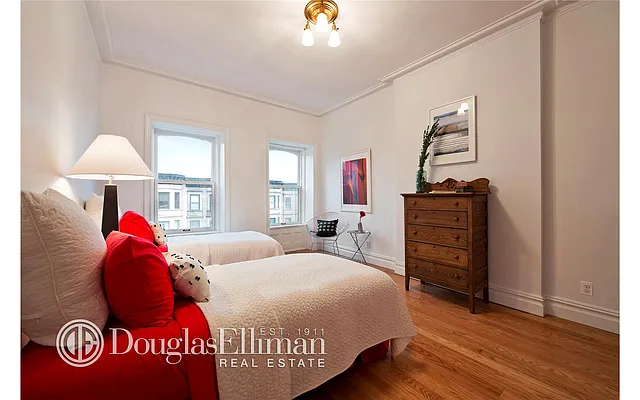 Sold by Douglas Elliman | media 6