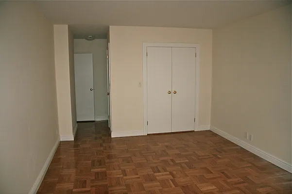 Rented by Michael K Namm Associates | media 38