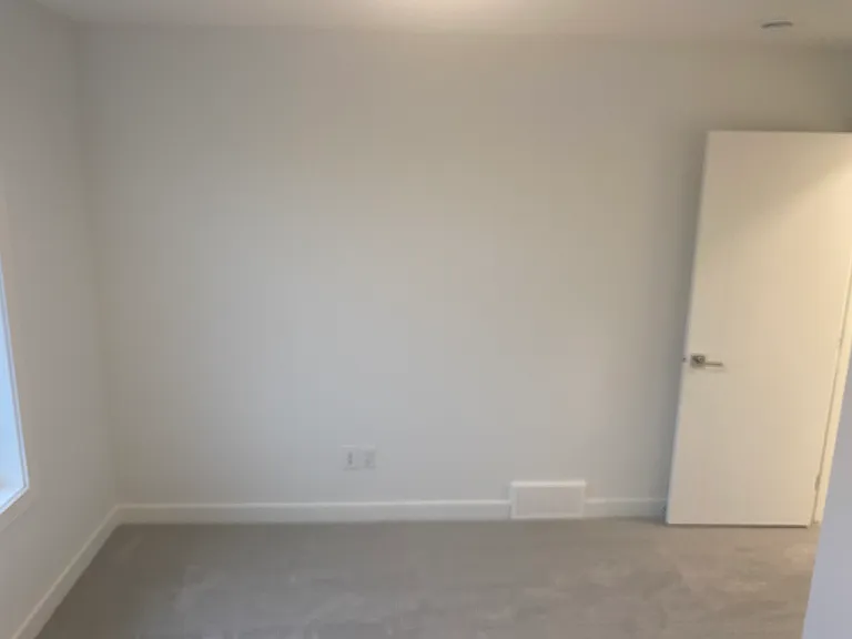 280 Chelsea Rd — Photo 24