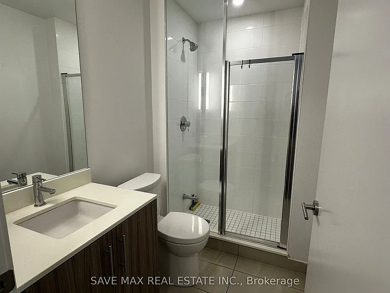 215 Veterans Dr #603 — Photo 10