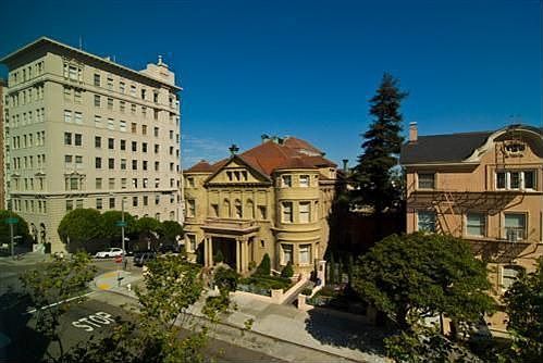 1st image of 2077 Jackson St #15