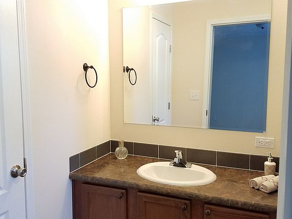 4th image of 4400 Melrose Dr Lot 255