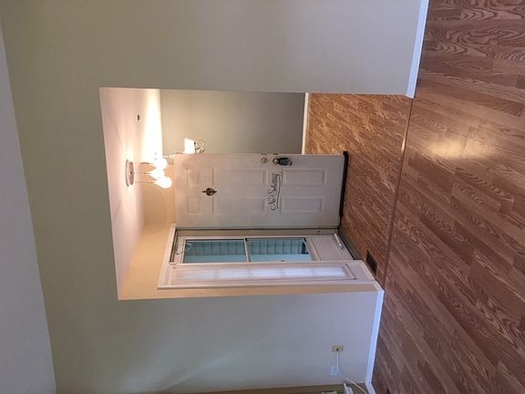 3rd image of 421 Cobbler Ct Unit 4