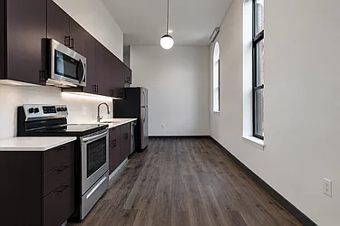 165 North 5th Street, #1