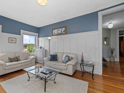 14 Linden St APT 8, Brookline, MA, 02445