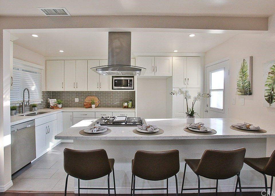 1st image of 8845 Johnson Cir