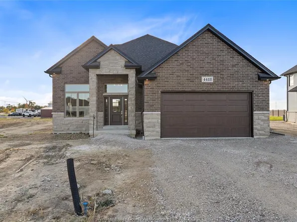 116 Bloomington Way, Chatham Kent, ON N7L 0H2
