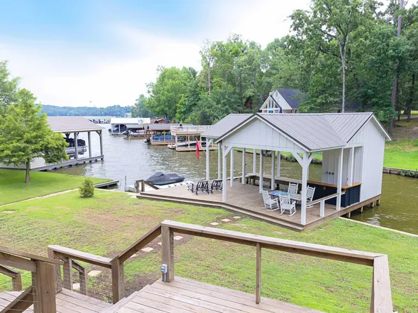 114 King Club Cir, Scroggins, TX 75480