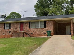 98 Rose Ln, Royston, GA 30662