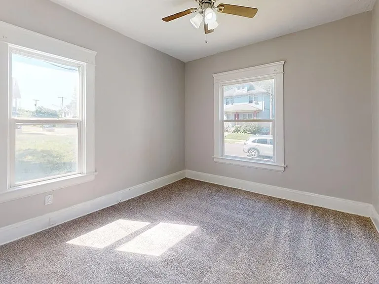 877 Rudyard Rd — Photo 15