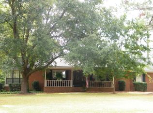 212 Old Timey Trl, Moultrie, GA 31788